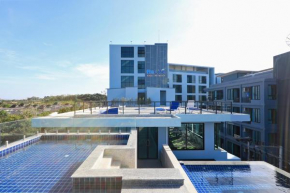Apartment near NaiHarn beach by Capital Pro
